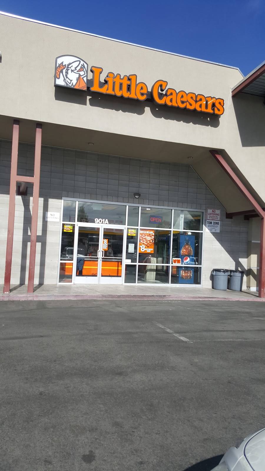 Little Caesars Pizza restaurant in Reno - photo 5