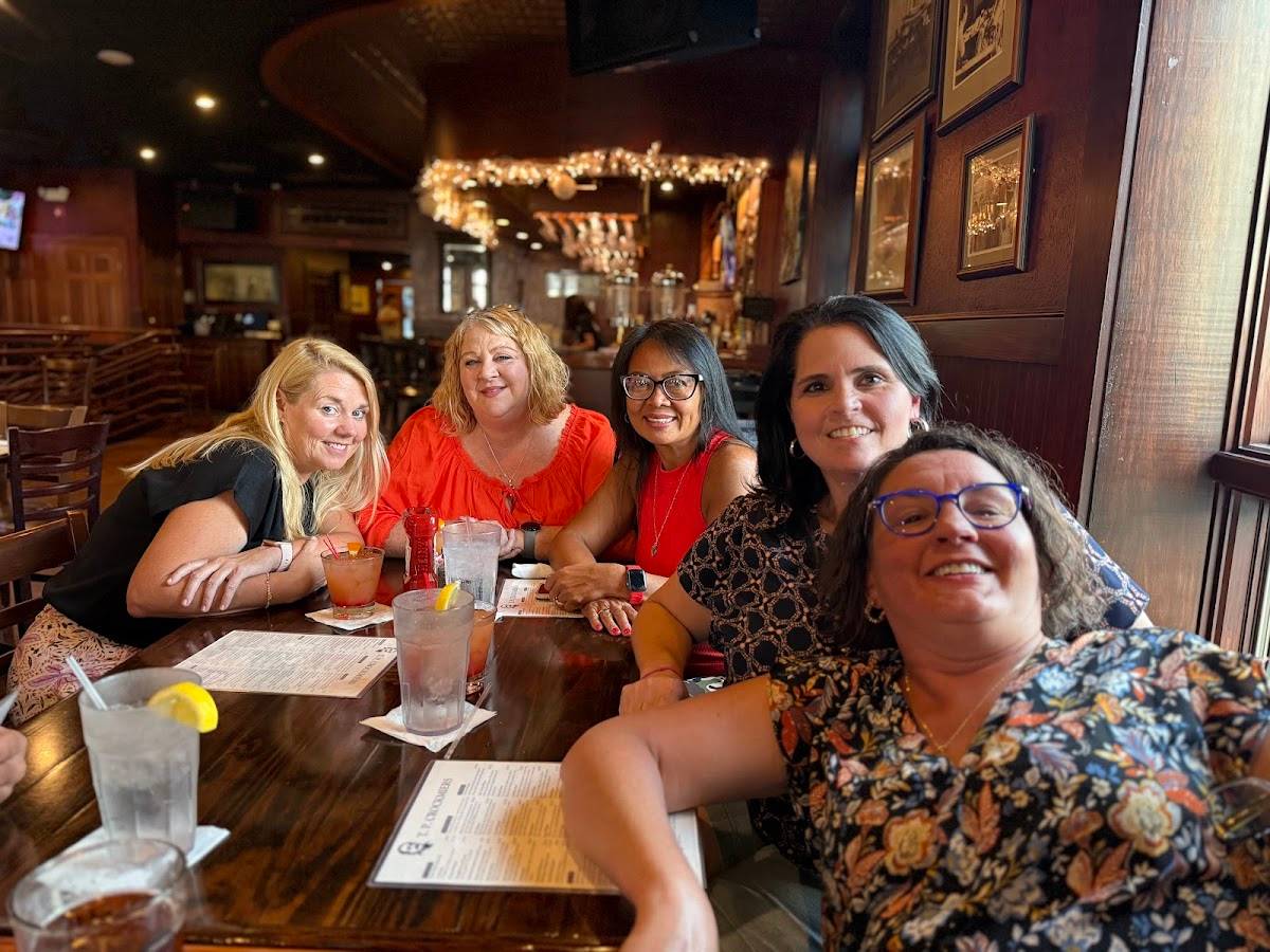 T.P. Crockmiers restaurant in Mobile - photo 3
