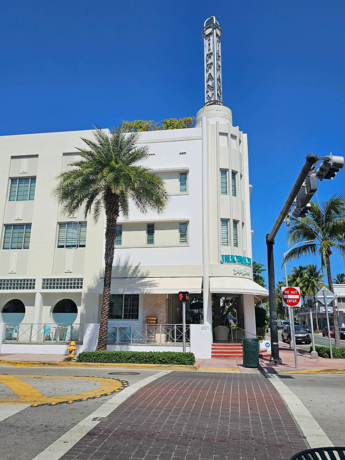 Wish Café by The Tony Hotel restaurant in Miami Beach - photo 3