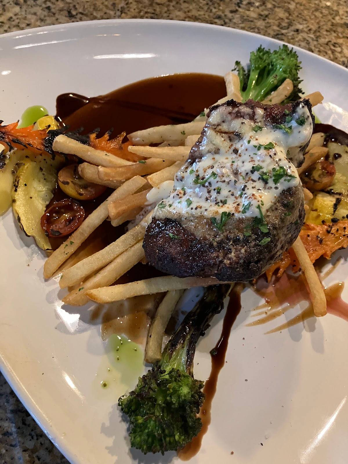 Formaggio Grill restaurant in Kailua - photo 4