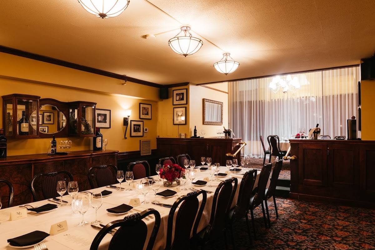 Metropolitan Grill restaurant in Seattle - photo 5