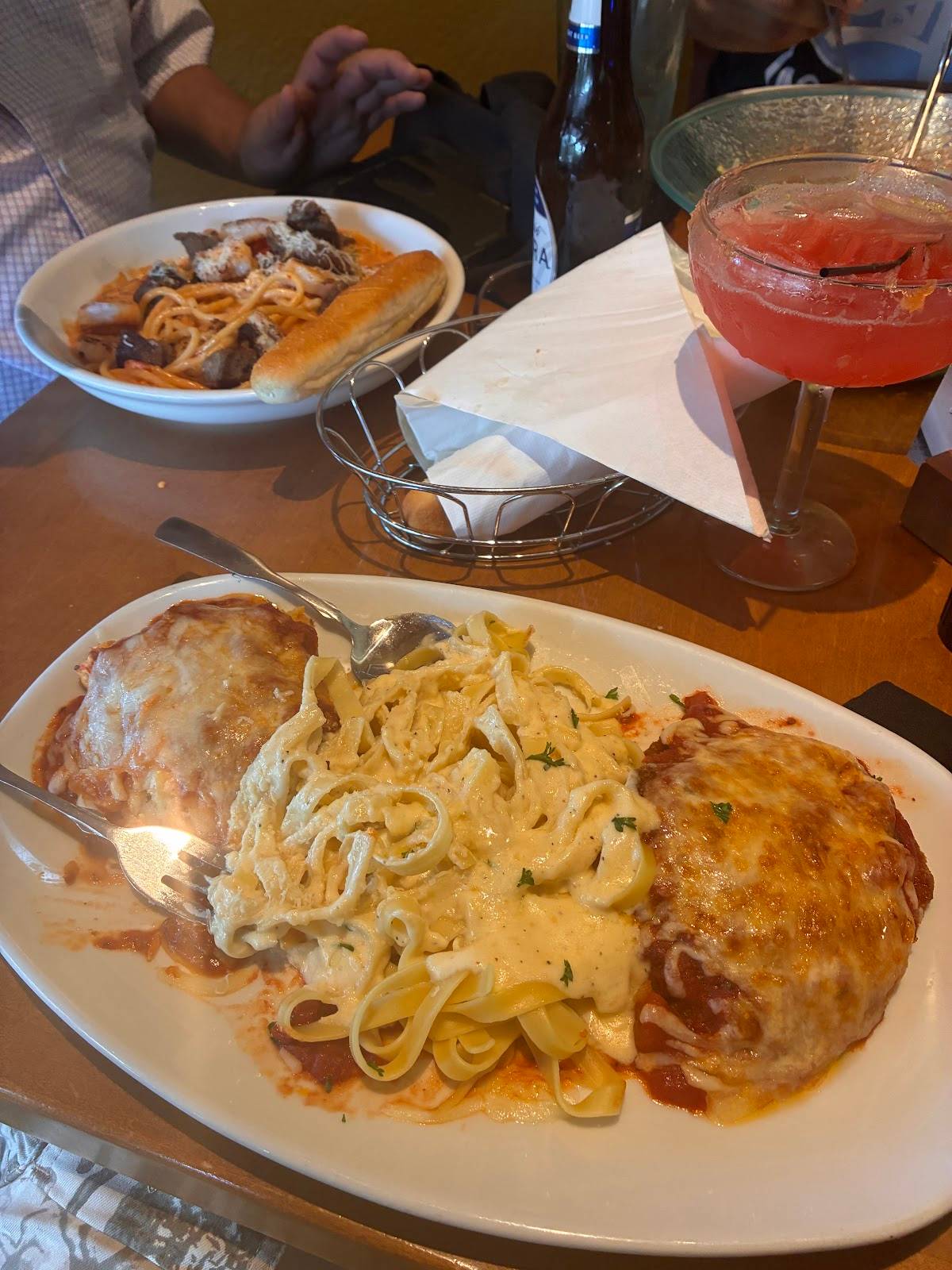 Olive Garden Italian Restaurant restaurant in Houston - photo 5