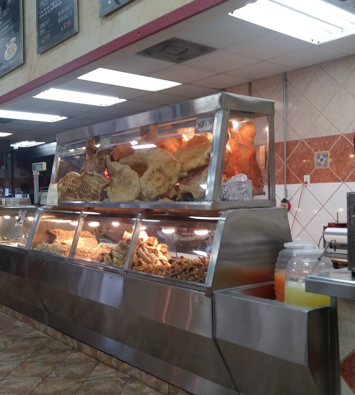 La Michoacana Meat Market restaurant in Houston - photo 3