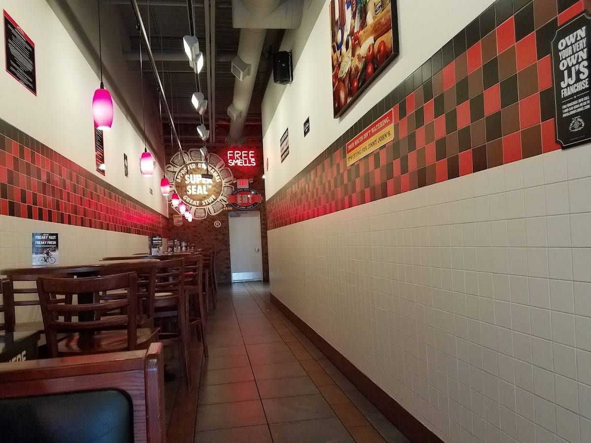 Jimmy John's restaurant in Cedar Park - photo 2