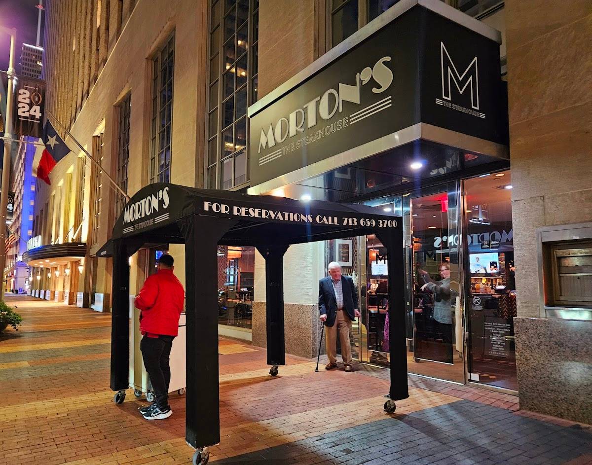 Morton's The Steakhouse restaurant in Houston - photo 5