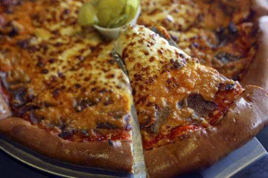Maar's Pizza & More restaurant in San Antonio - photo 2