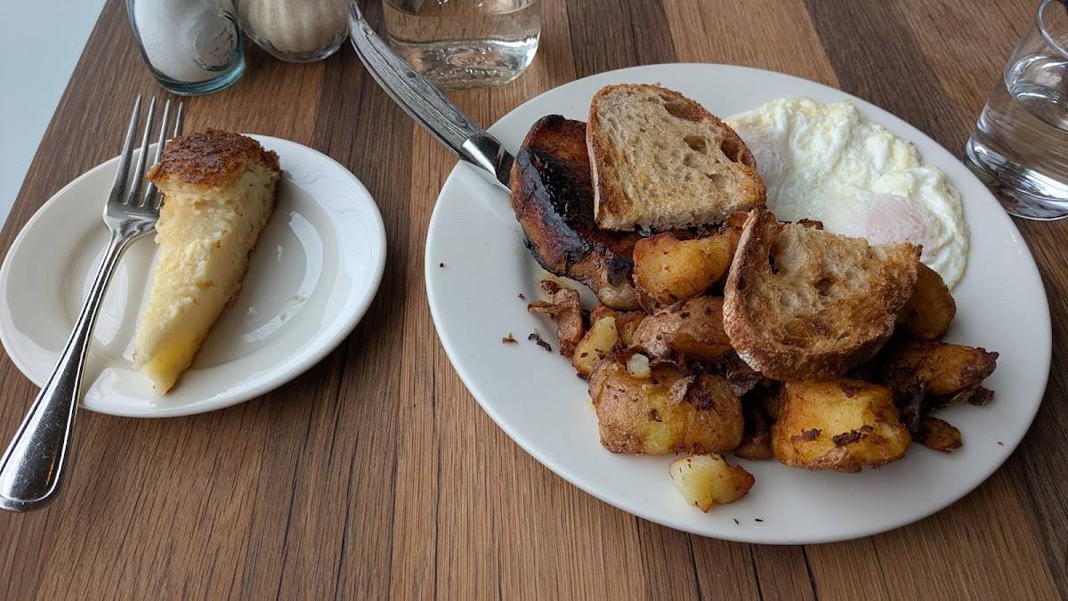 Plow restaurant in San Francisco - photo 3
