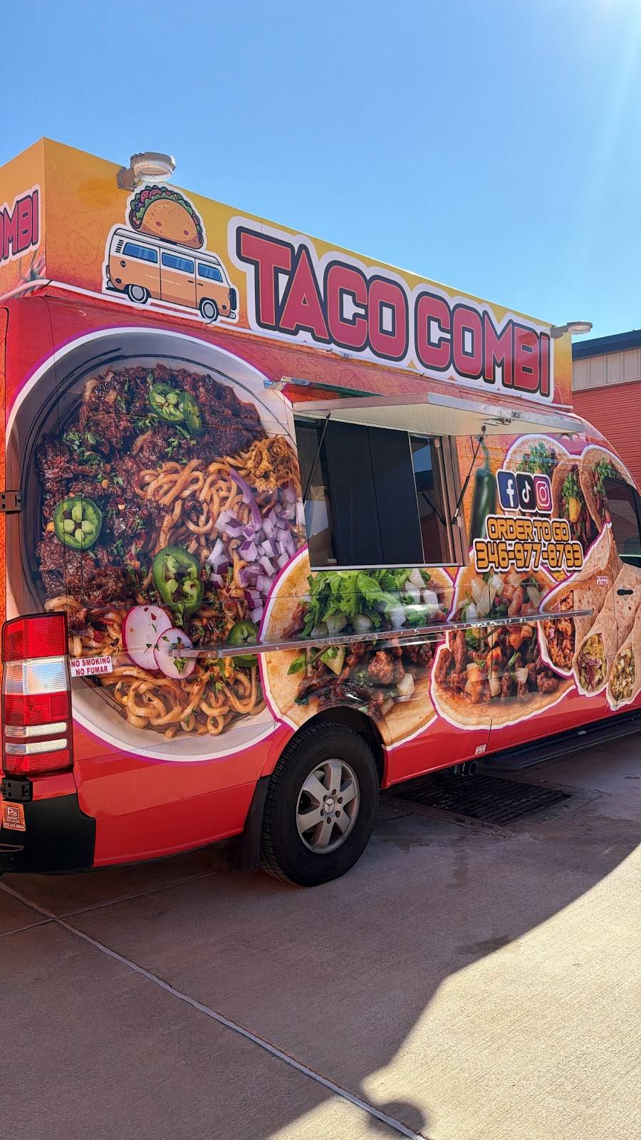 TACO COMBI (Food Truck) restaurant in Baytown - photo 3