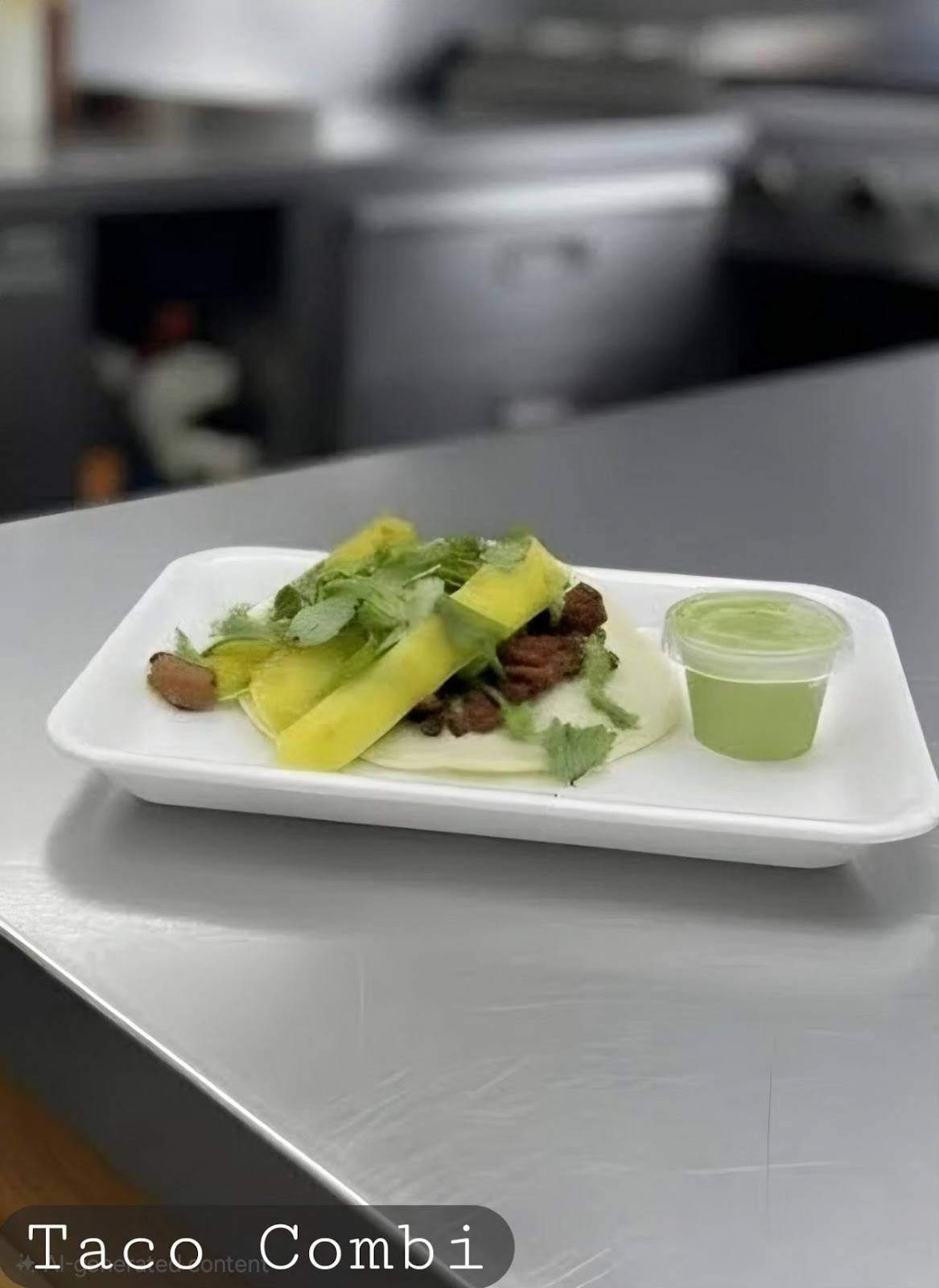 TACO COMBI (Food Truck) restaurant in Baytown - photo 4