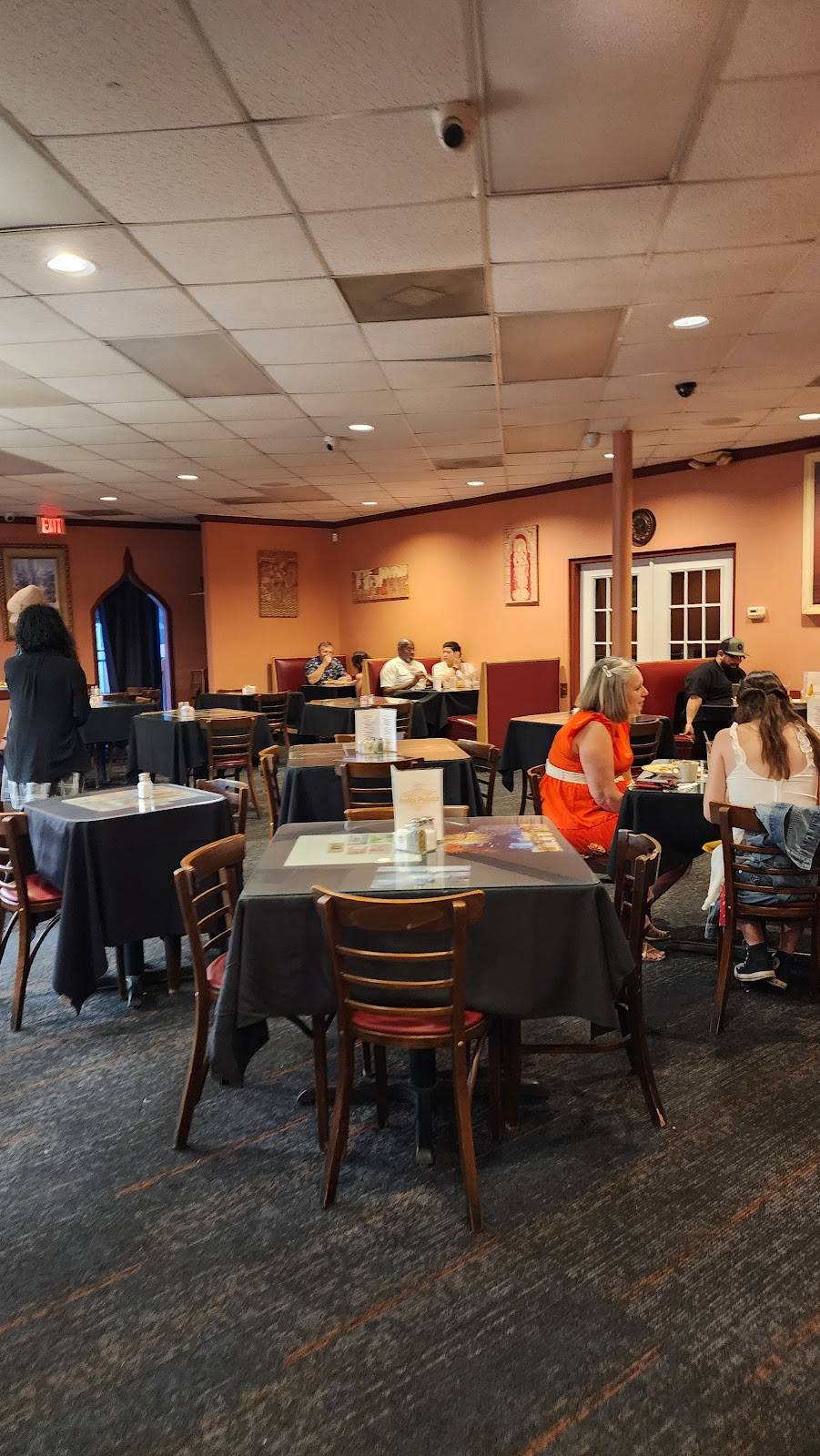 India Palace restaurant in San Antonio - photo 5