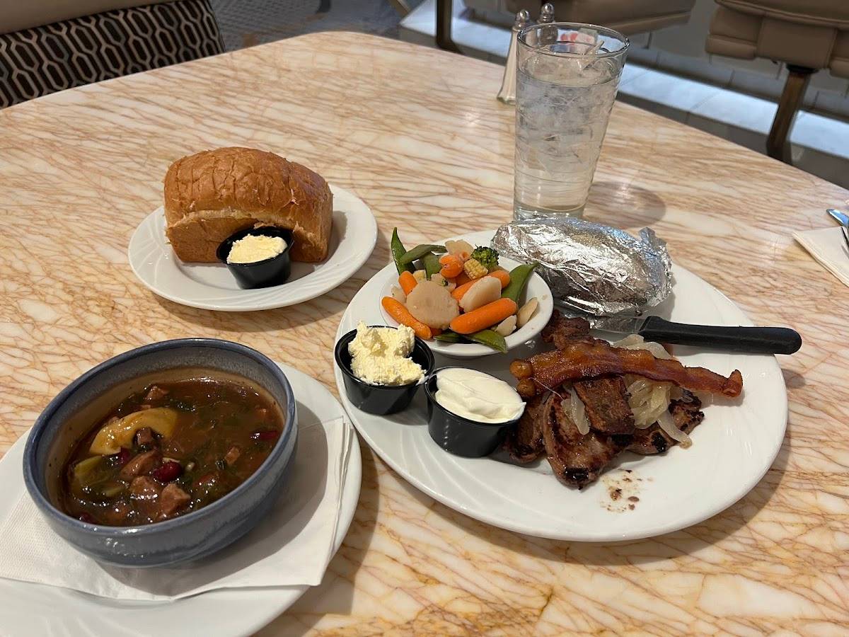 Café Bellini restaurant in Sparks - photo 5