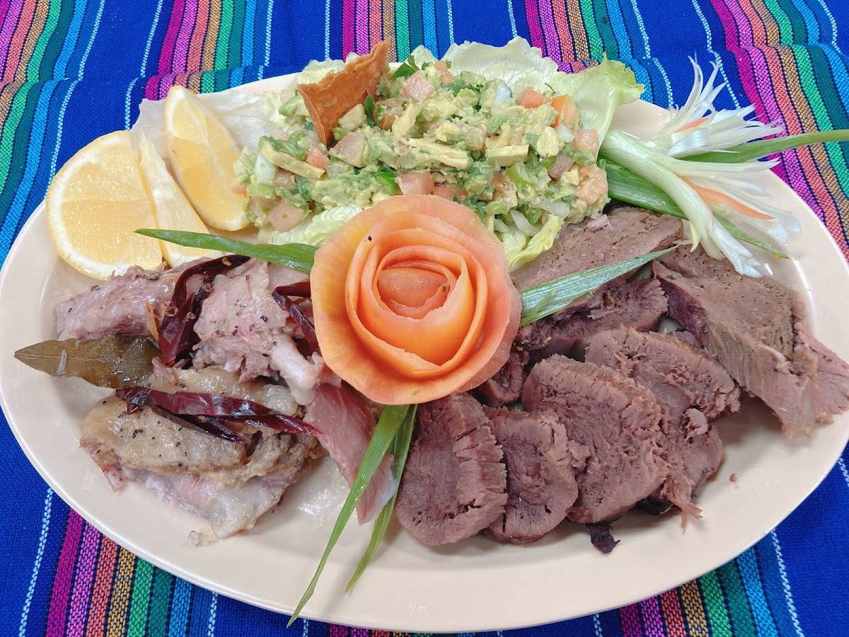 La RANCHERITA Meat Market restaurant in Baytown - photo 4