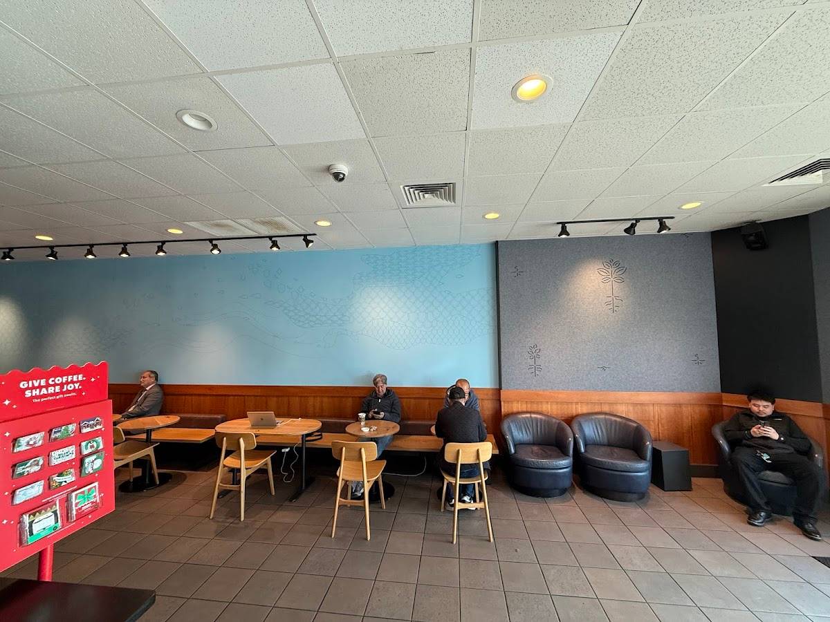 Starbucks restaurant in Garden Grove - photo 4