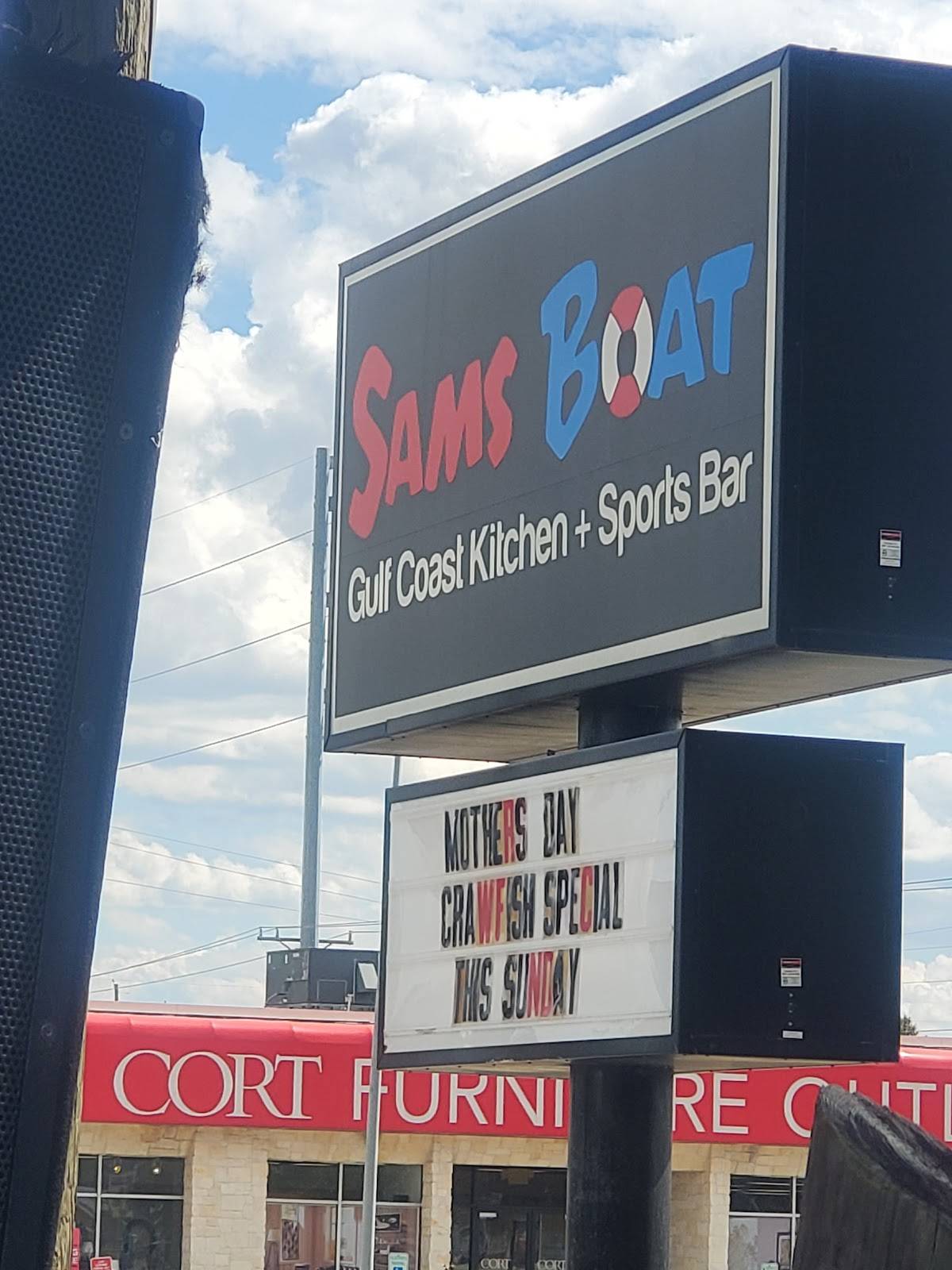 Sam's Boat restaurant in Houston - photo 5