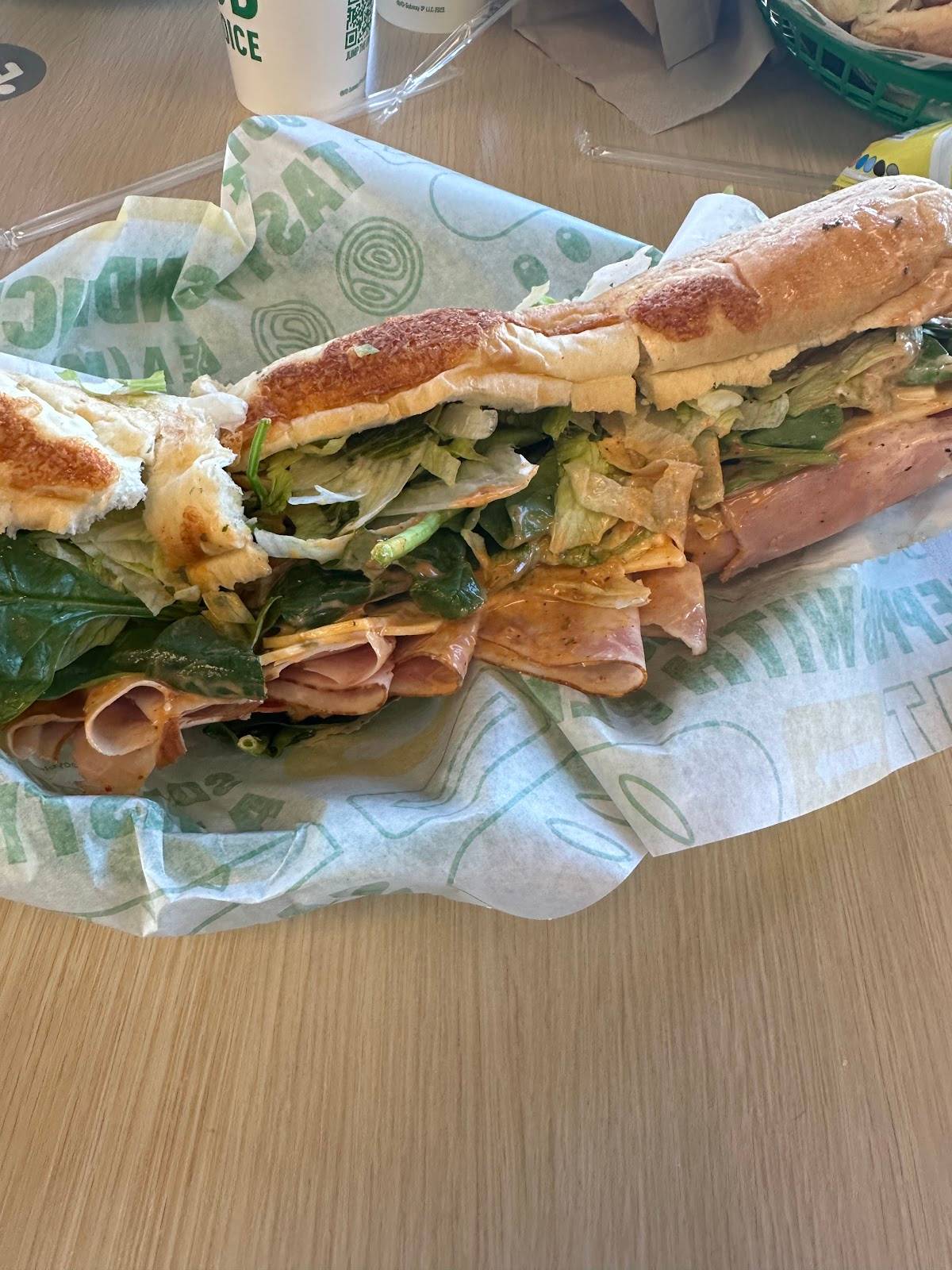 Subway restaurant in Redmond - photo 2