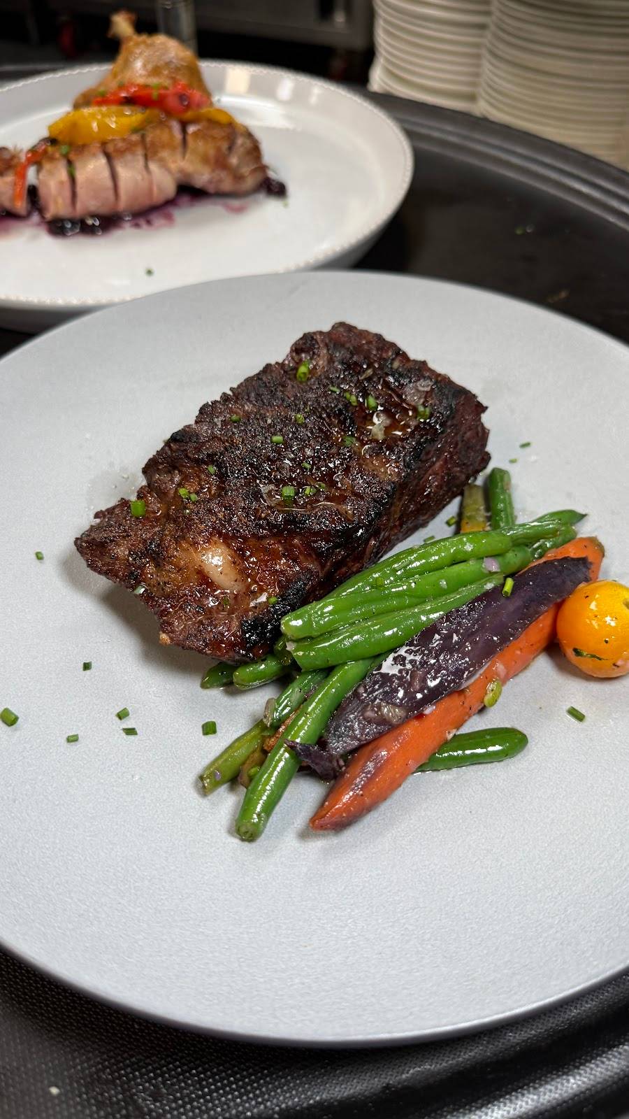 Mr. Shiloh's restaurant in Los Angeles - photo 2