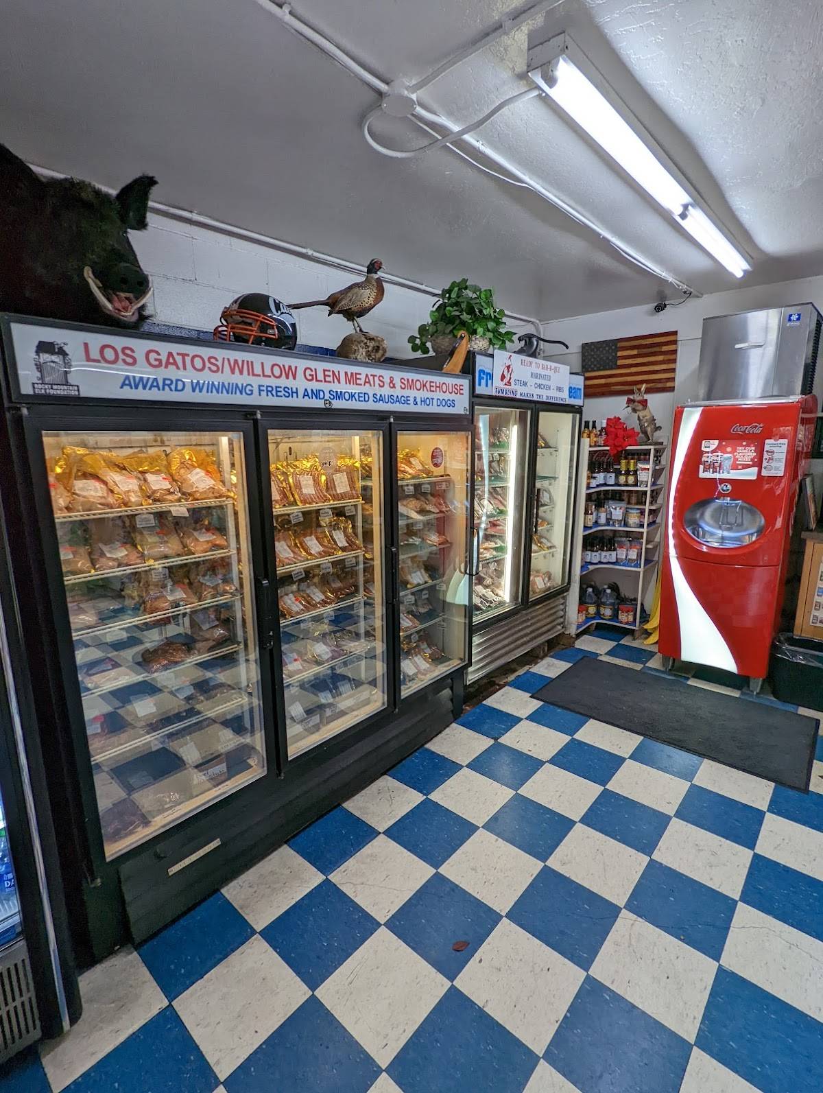 Los Gatos Meats & Smoke House restaurant in Los Gatos - photo 4