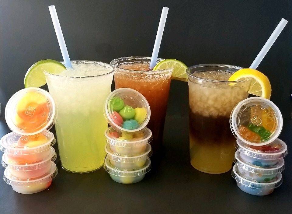 Eskimo Hut - Frozen Daiquiris To-Go restaurant in Houston - photo 2