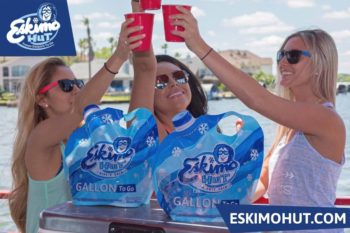 Eskimo Hut - Frozen Daiquiris To-Go restaurant in Houston - photo 4