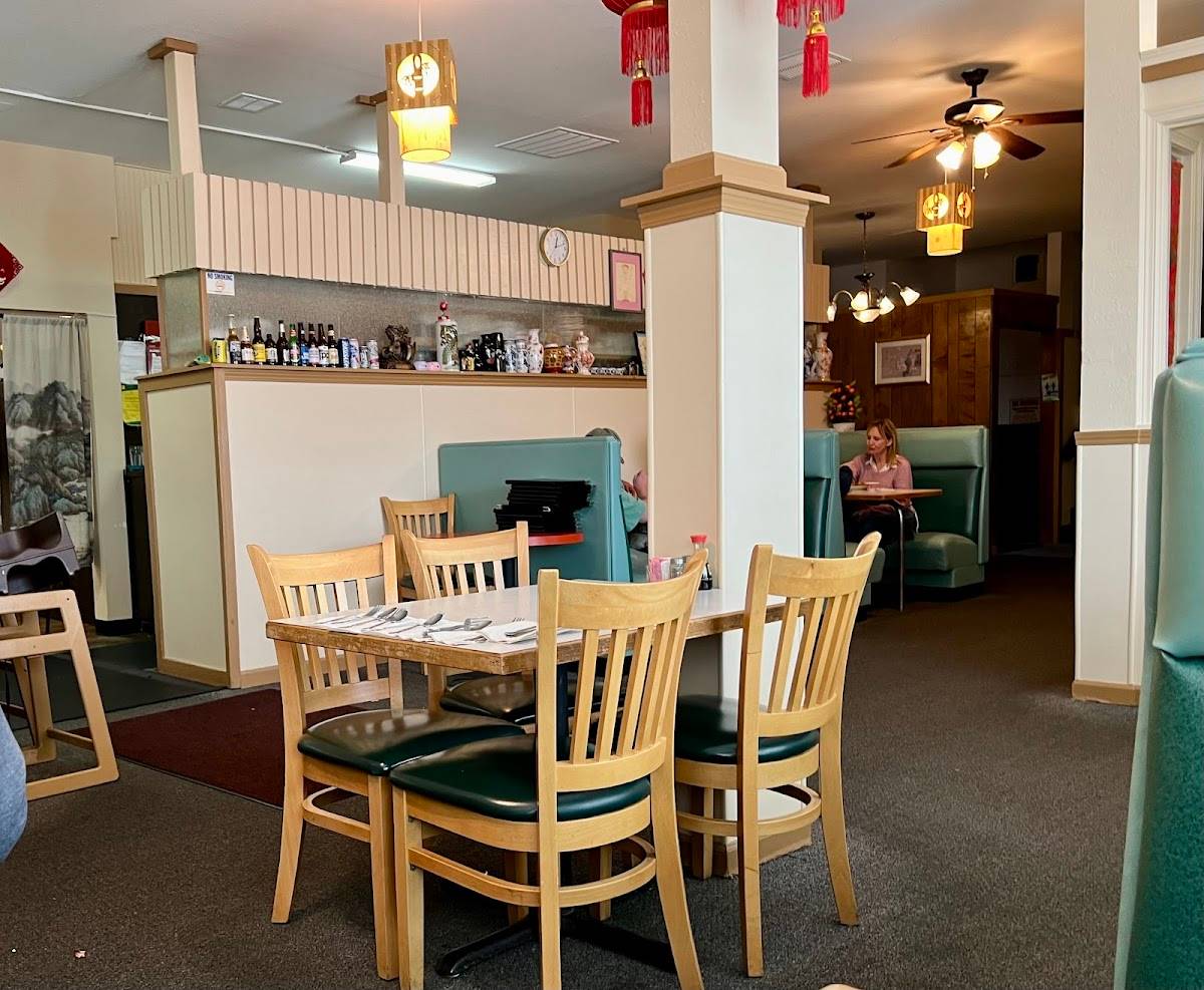 Gee's Family Restaurant restaurant in Prineville - photo 5