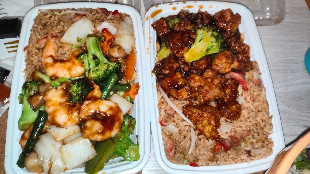 Great Wall restaurant in Weehawken Township - photo 4