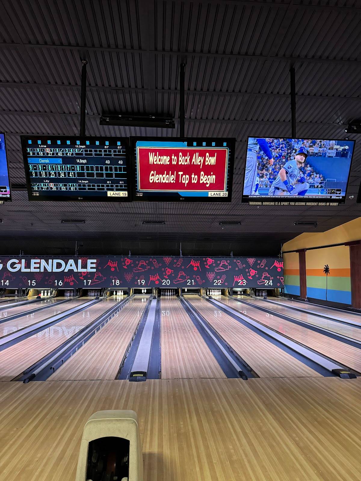 Back Alley Bowling - Glendale restaurant in Glendale - photo 2