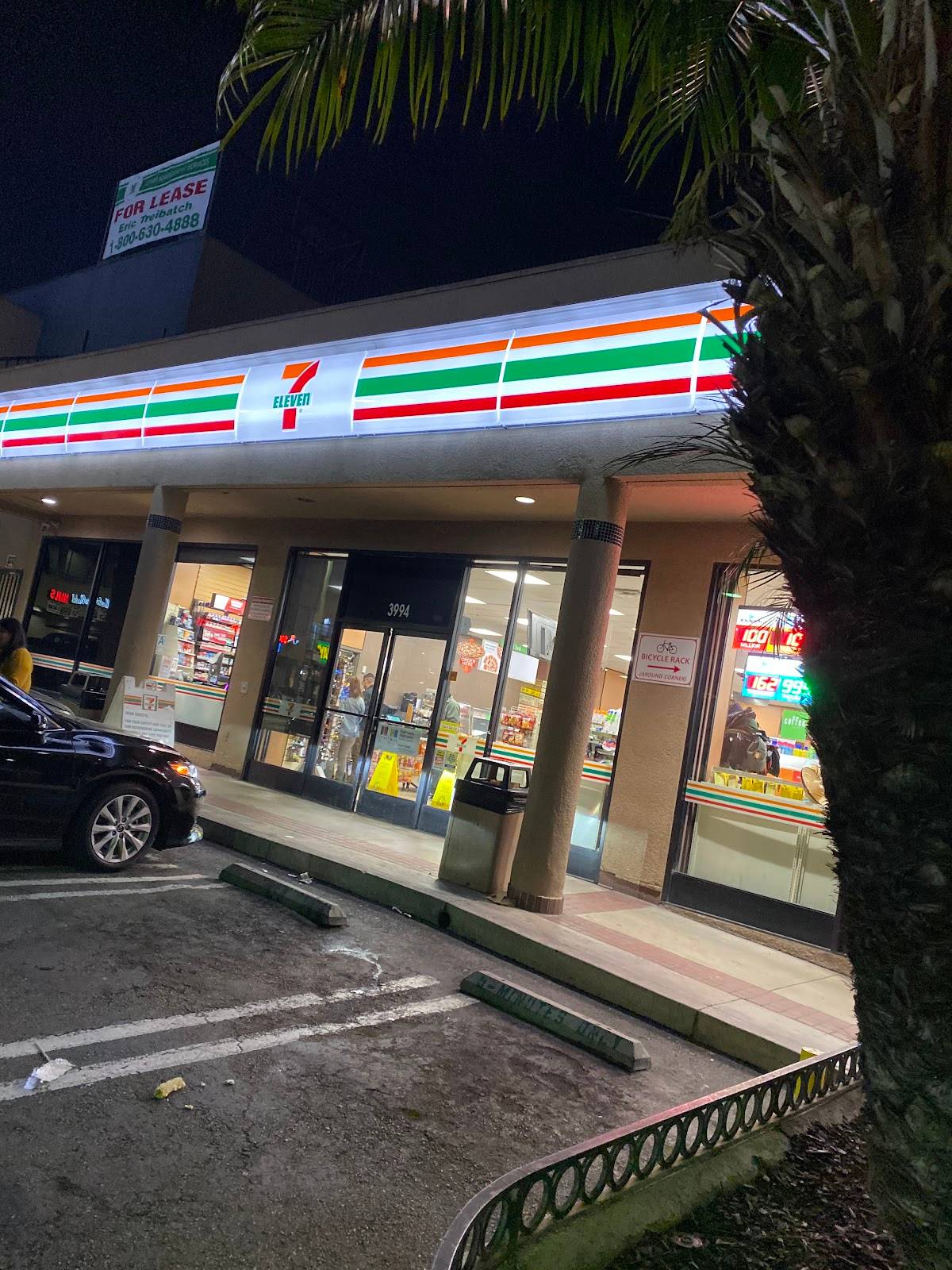 7-Eleven restaurant in Los Angeles - main photo
