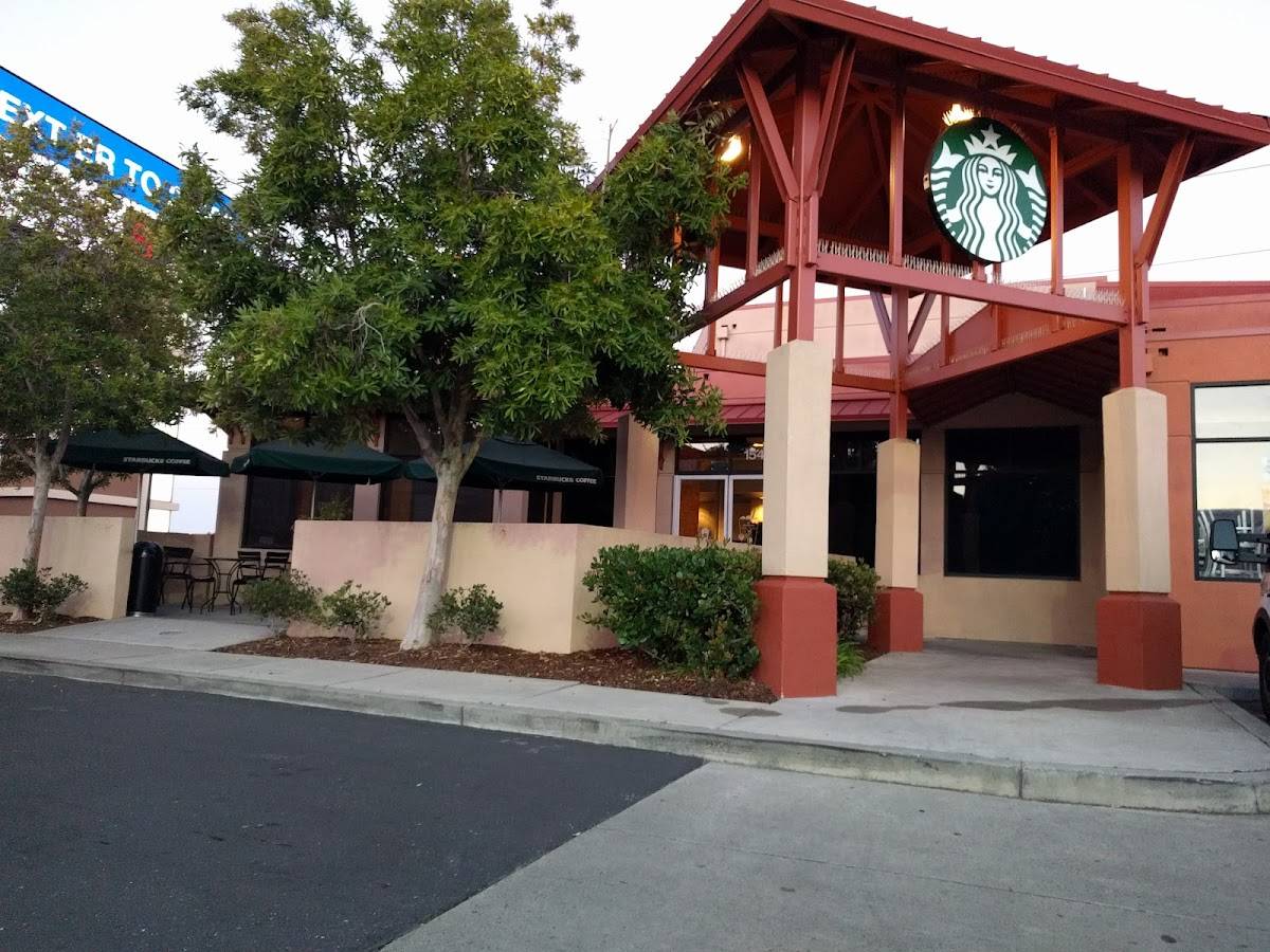 Starbucks restaurant in Milpitas - photo 3