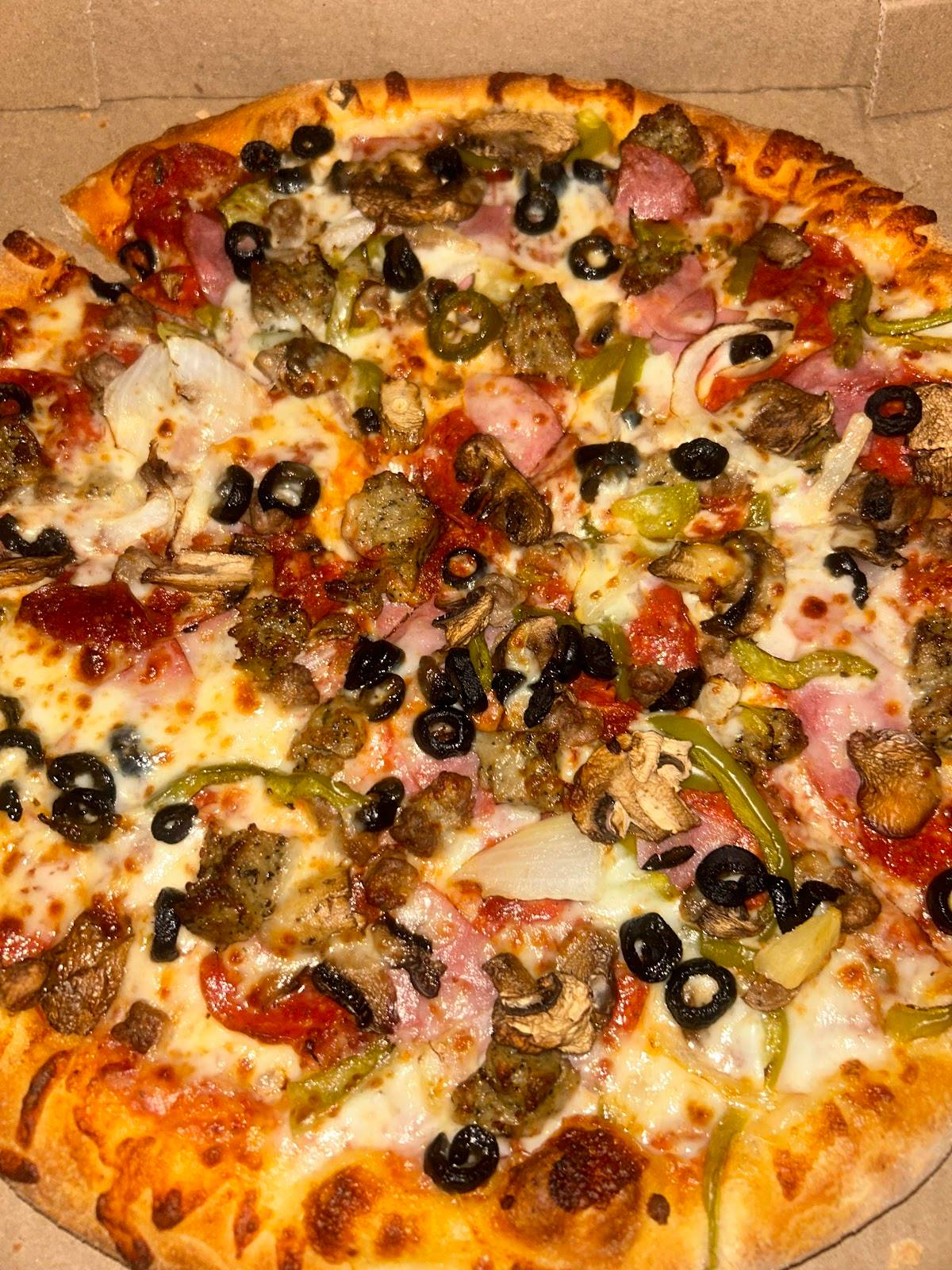 Pizza Hut restaurant in Houston - photo 3