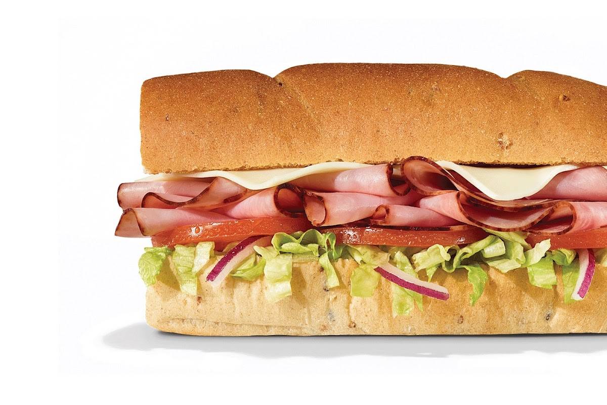 Subway restaurant in Half Moon Bay - photo 3