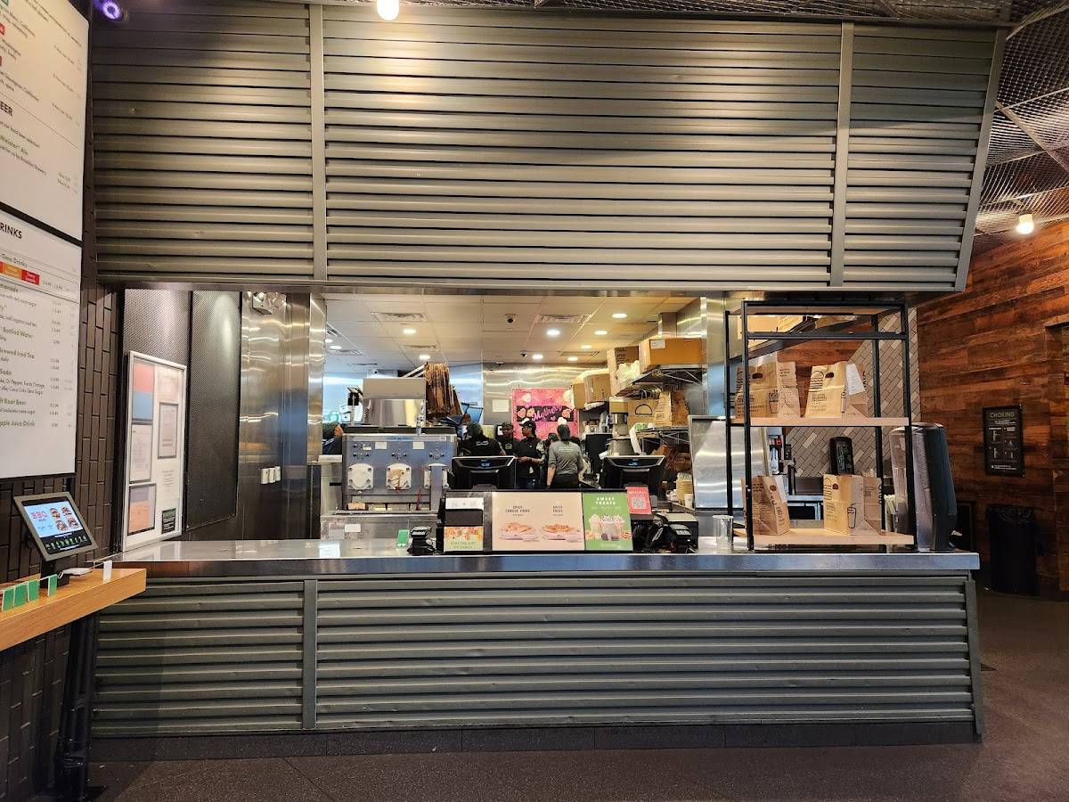Shake Shack Battery Park City restaurant in New York - photo 5