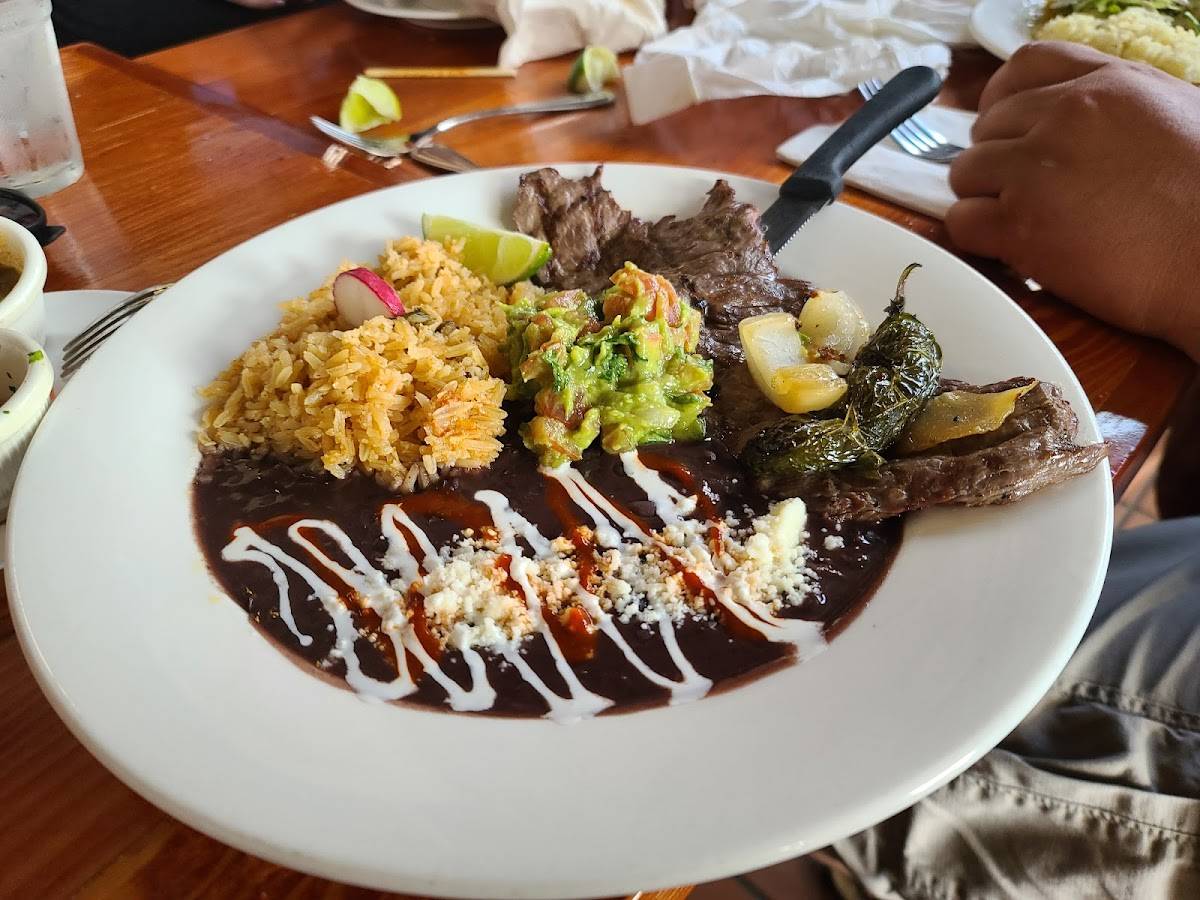 La Carta De Oaxaca restaurant in Seattle - photo 2