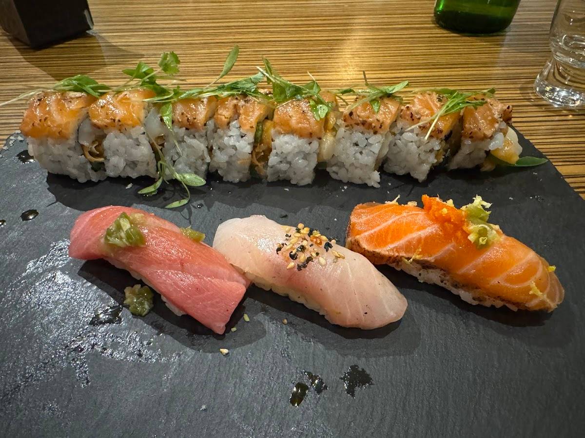 Soma Sushi restaurant in Houston - photo 4