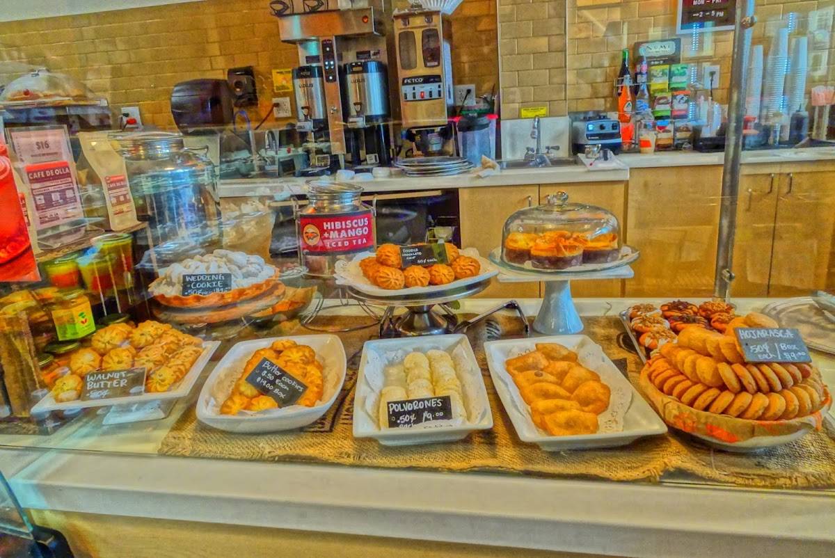 La Monarca Bakery & Cafe