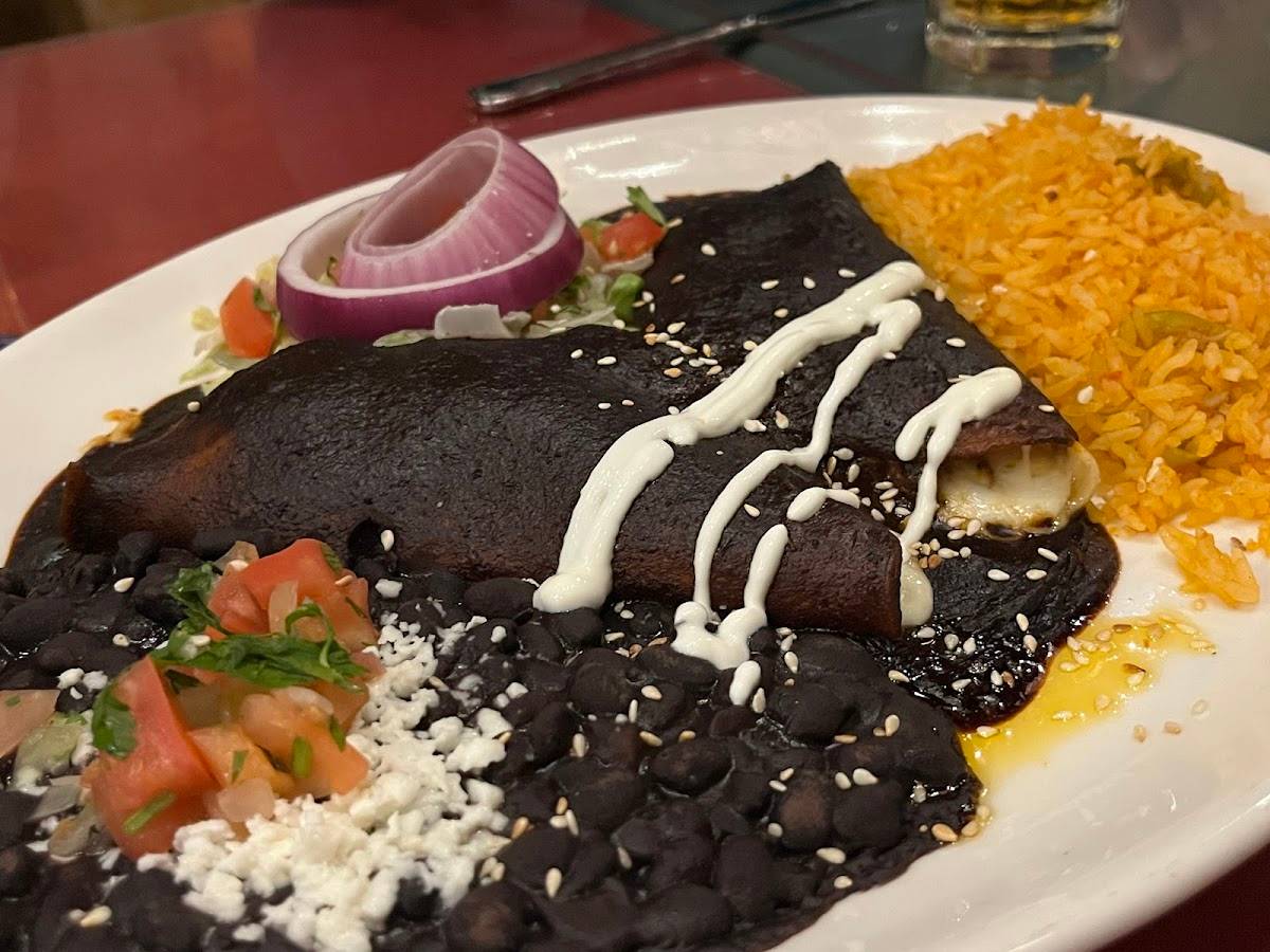 El Cholo - The Original restaurant in Los Angeles - photo 2