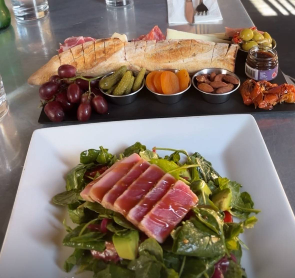 Bar Americano restaurant in Los Angeles - photo 3