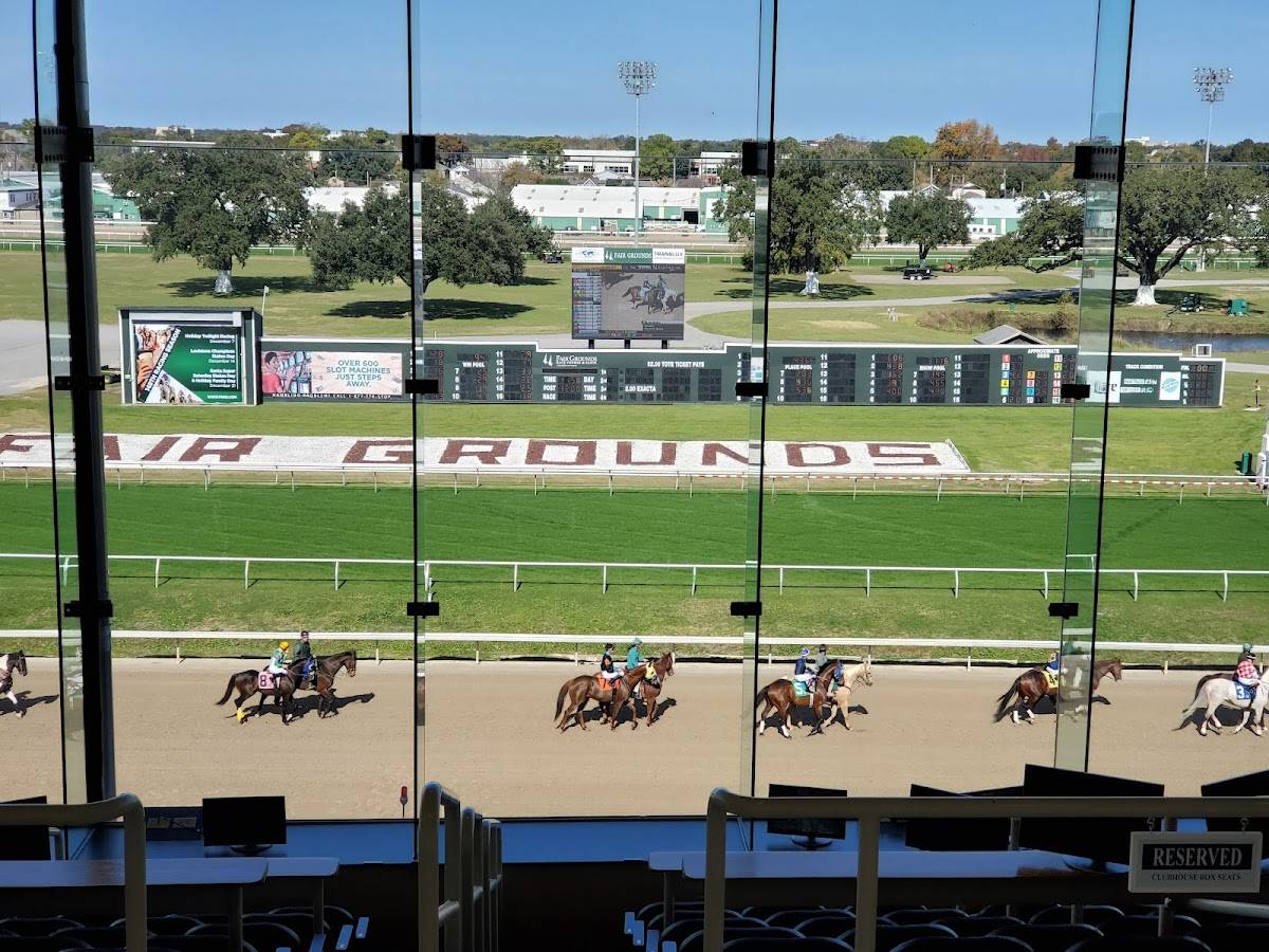 Fair Grounds Race Course & Slots restaurant in New Orleans - photo 2
