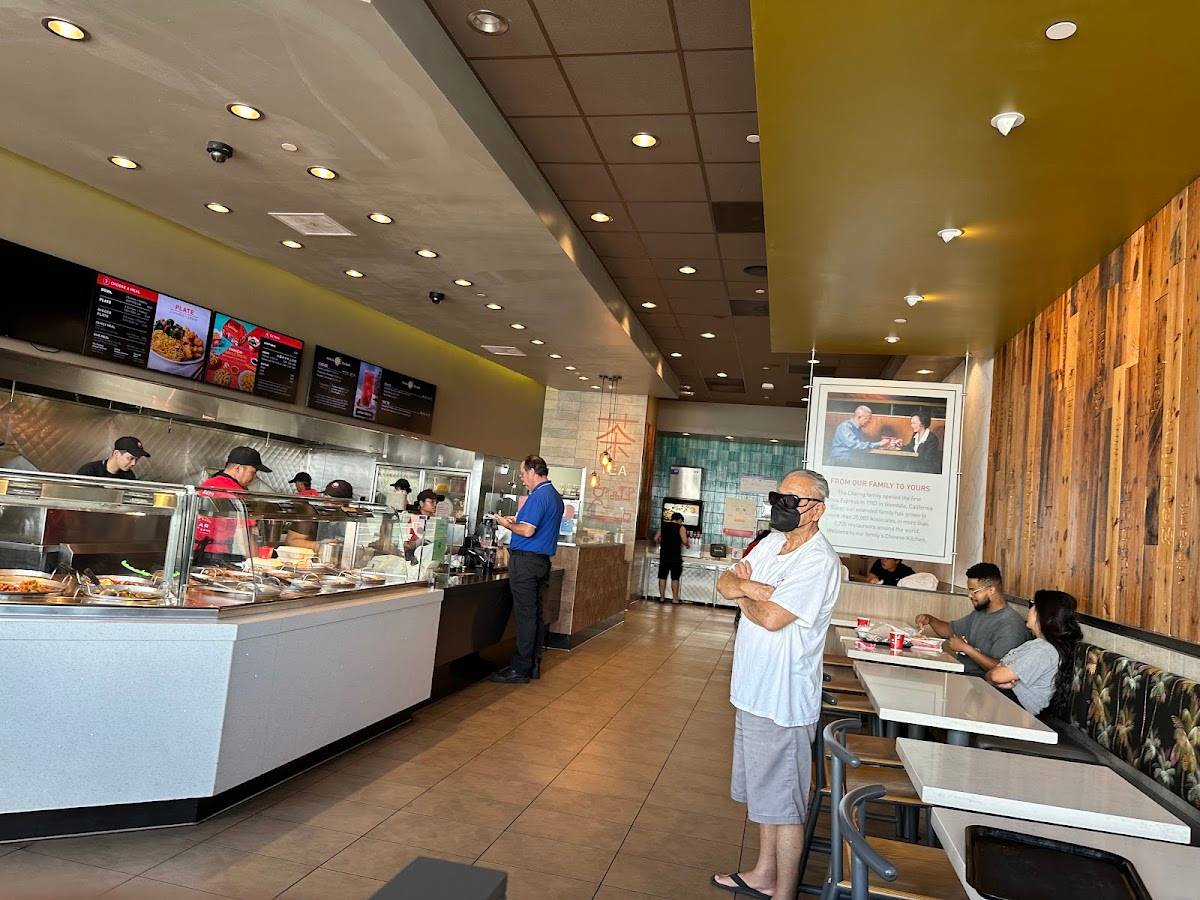 Panda Express restaurant in Honolulu - photo 4