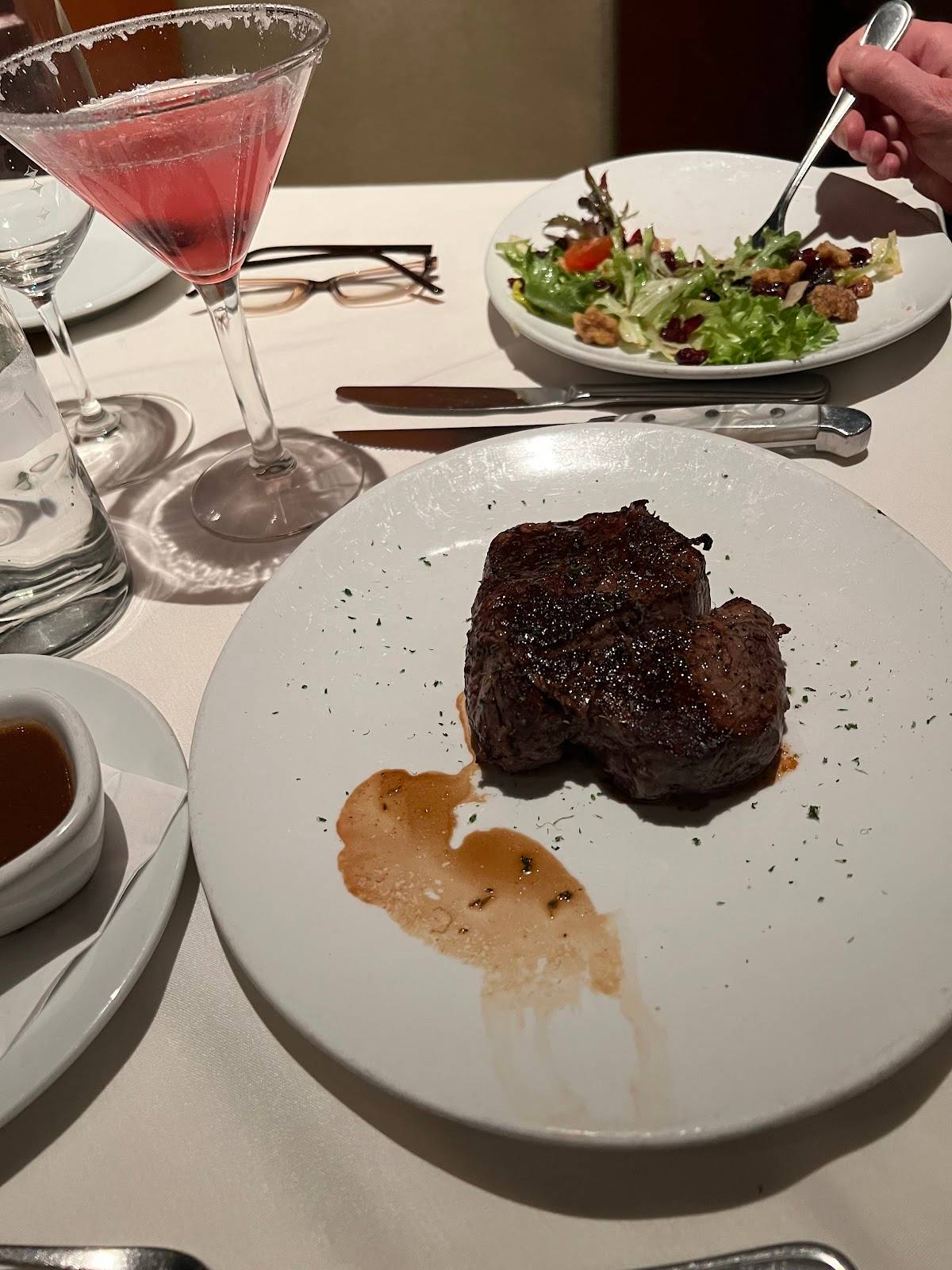 Fleming’s Prime Steakhouse & Wine Bar restaurant in Edgewater - photo 4