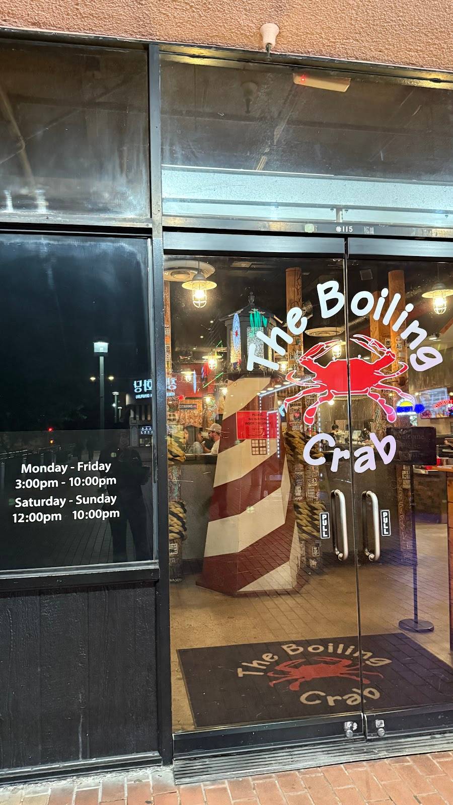 The Boiling Crab restaurant in Los Angeles - photo 5