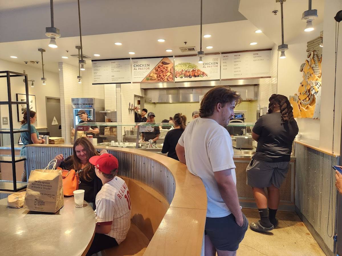 Chipotle Mexican Grill restaurant in Rancho Cucamonga - photo 5