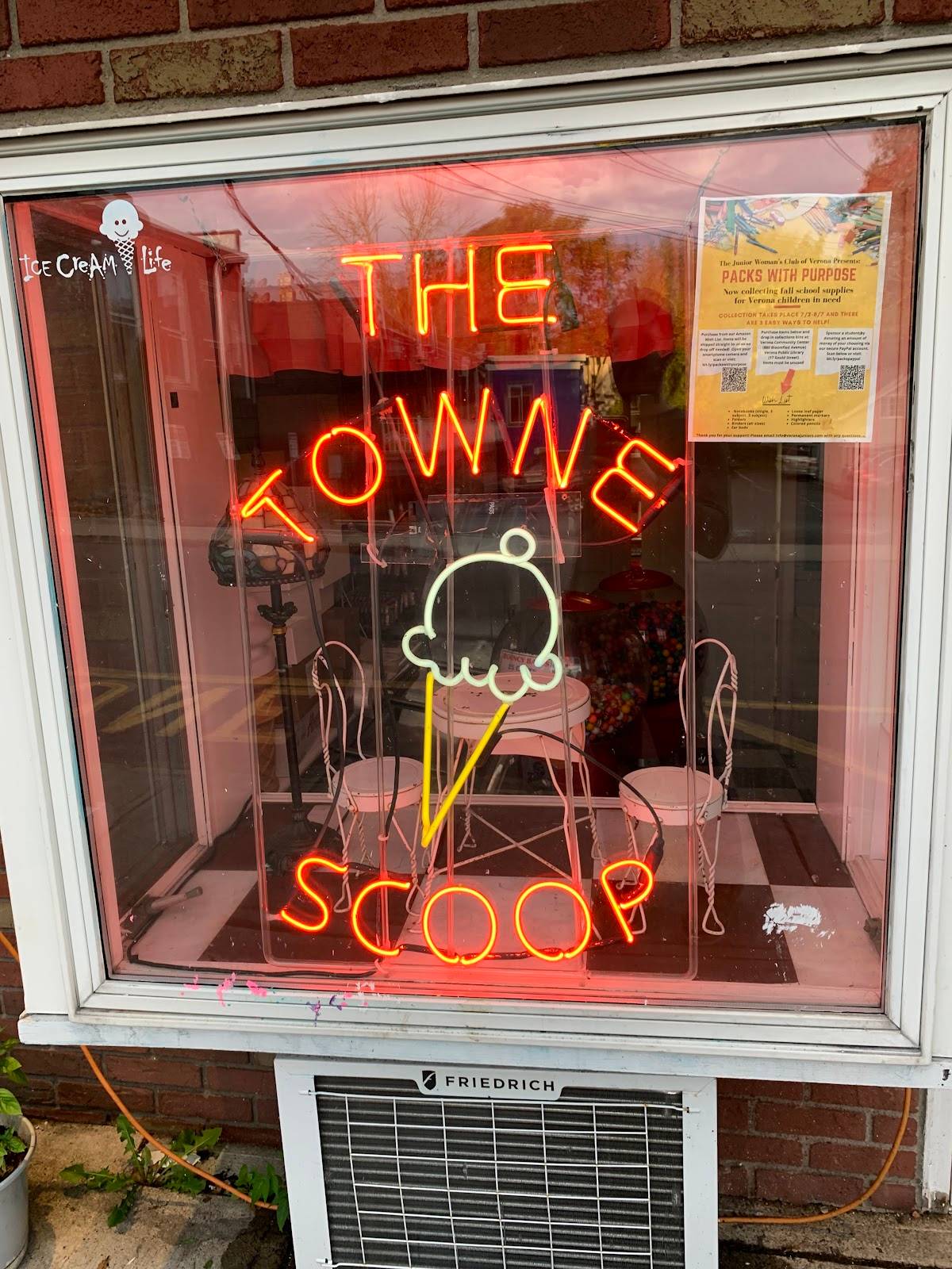 The Towne Scoop restaurant in Verona - photo 4
