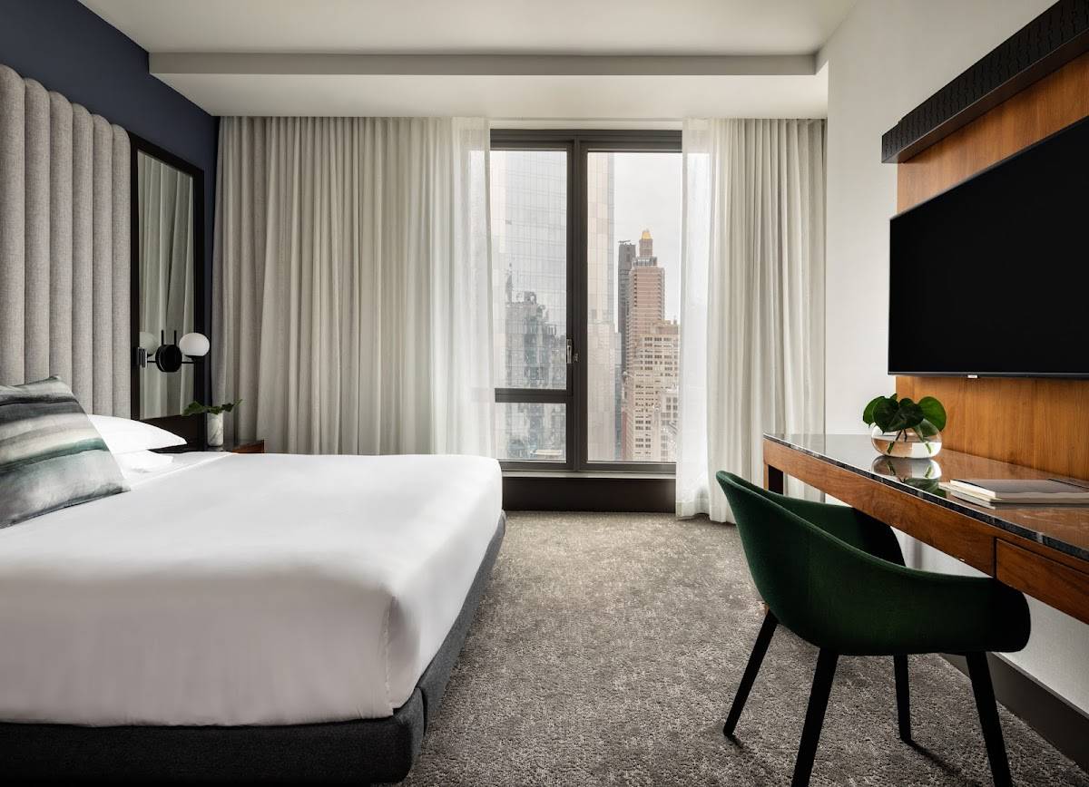 Kimpton Hotel Eventi restaurant in New York - photo 2