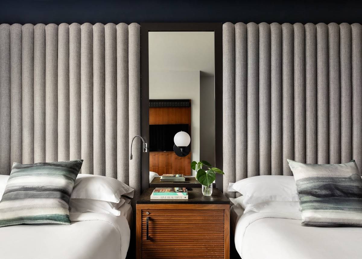 Kimpton Hotel Eventi restaurant in New York - photo 4