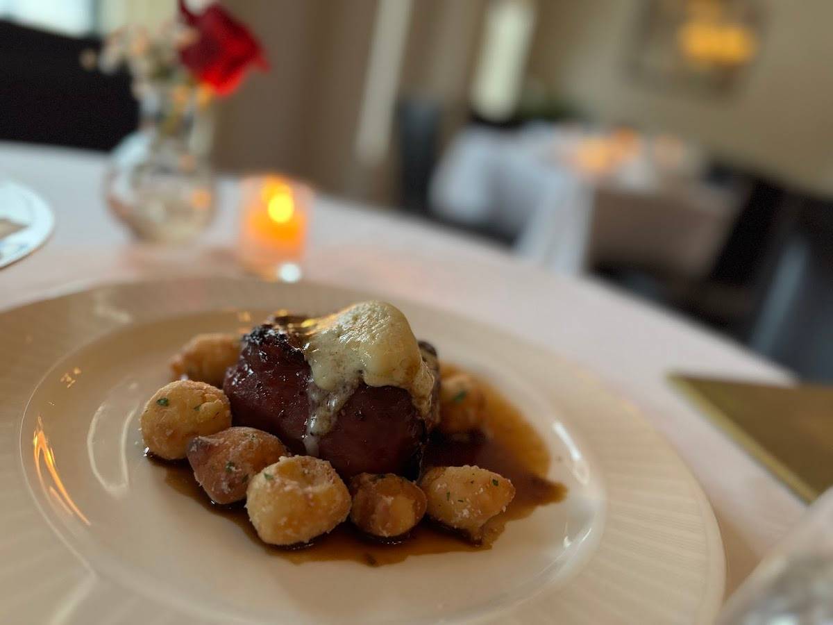 Angeline restaurant in Buffalo - photo 4