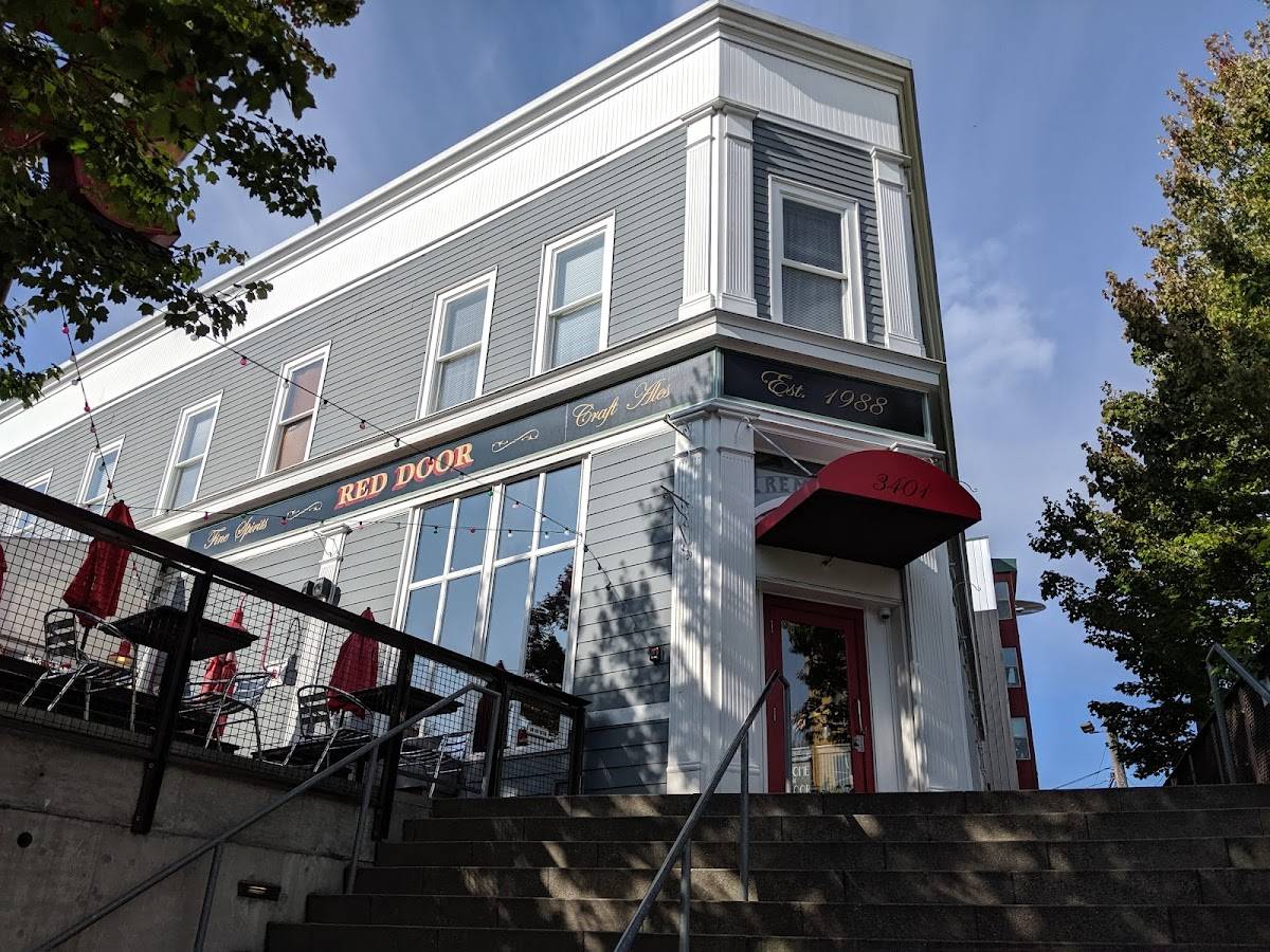 Red Door restaurant in Seattle - photo 3