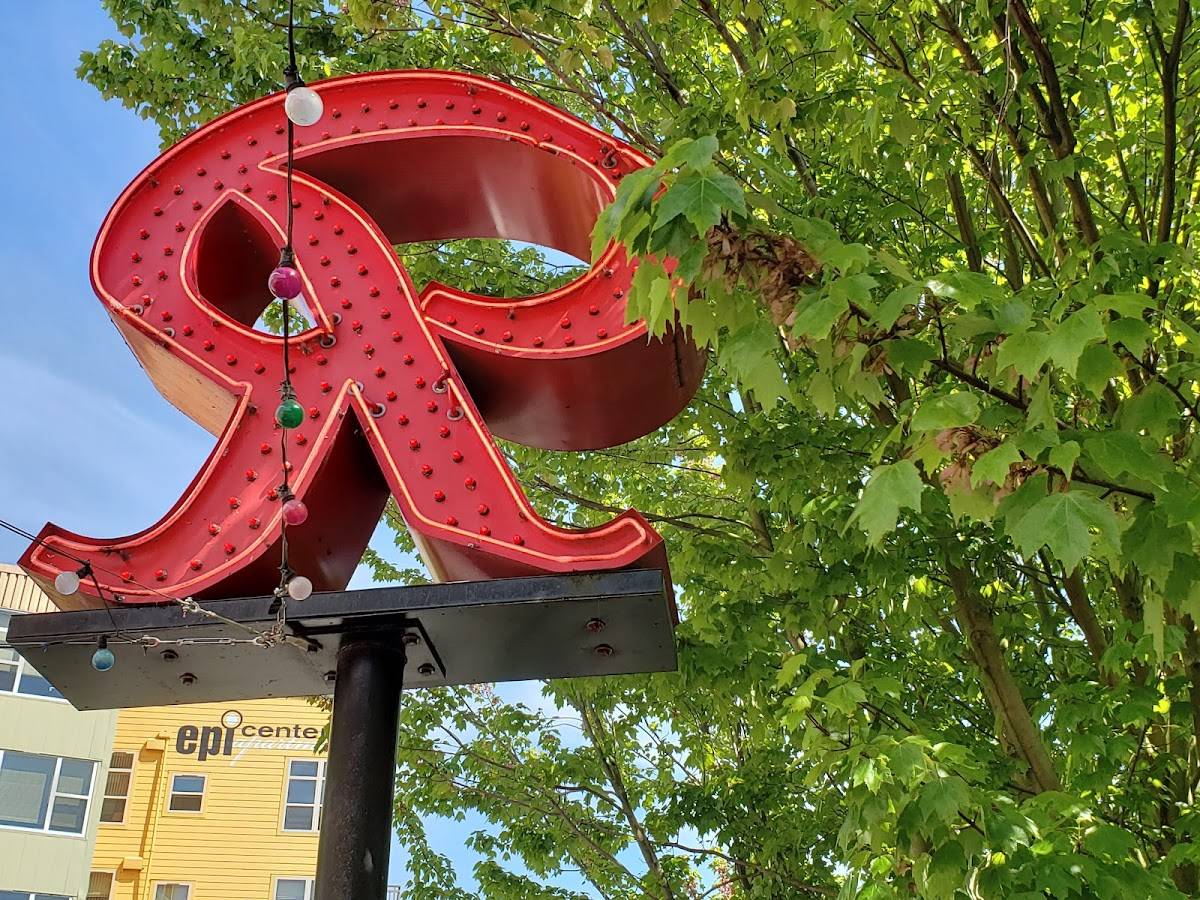 Red Door restaurant in Seattle - photo 5