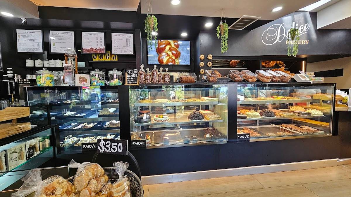 Delice Bakery restaurant in Los Angeles - photo 4