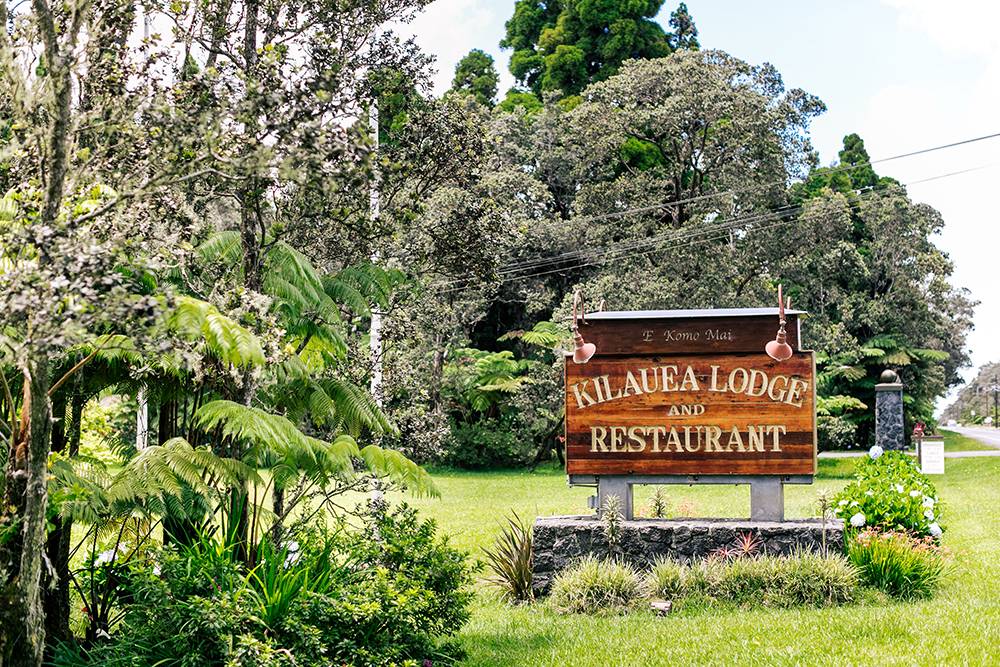 Kilauea Lodge and Restaurant restaurant in Volcano - photo 5