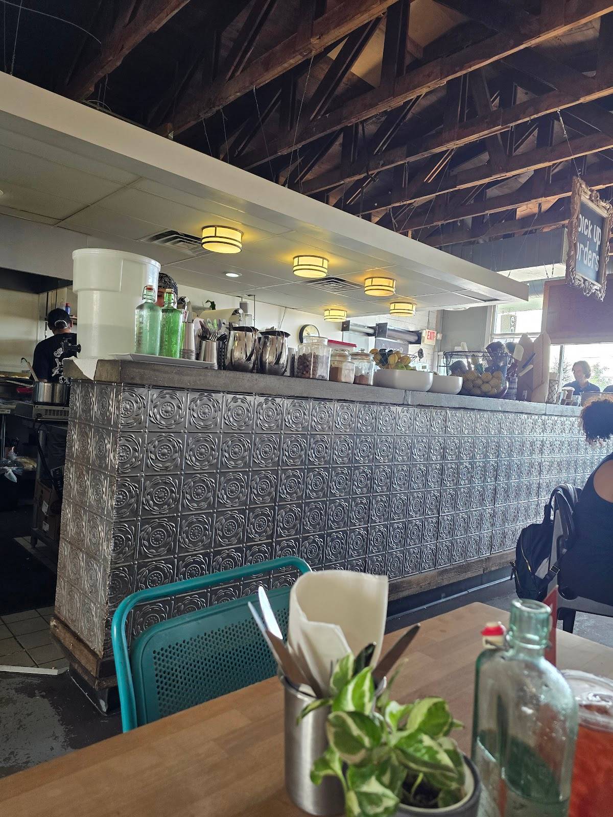 ollie vaughn's restaurant in Phoenix - photo 5